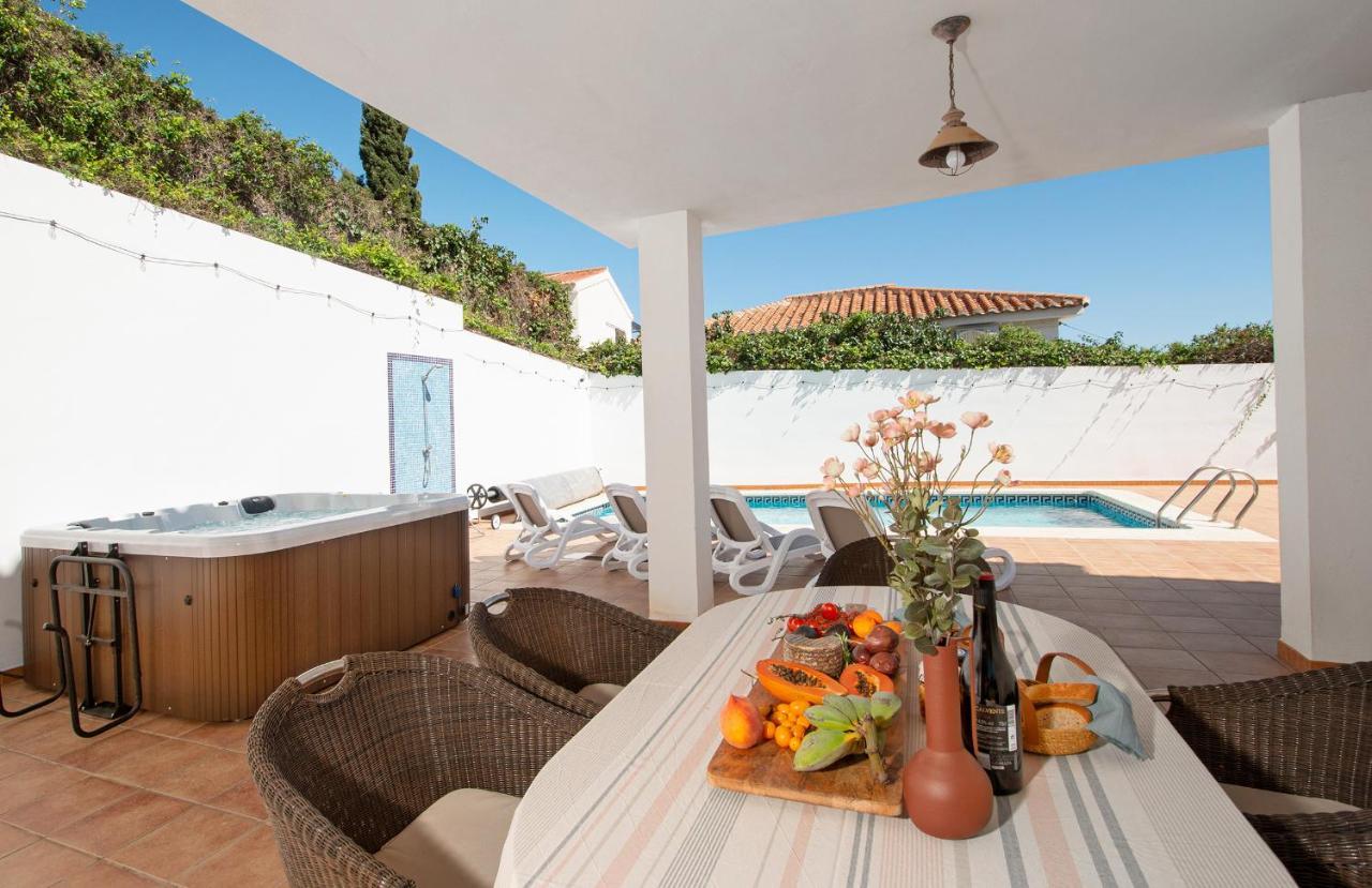 Villa La Colina With Heated Pool And Jacuzzi Salobrena Exterior photo